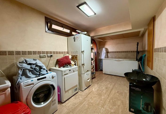 Image No.21-5 Bed Villa for sale