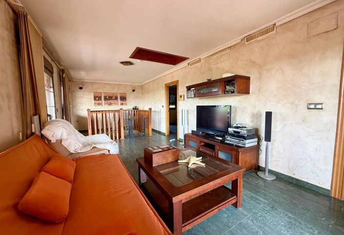 Image No.29-5 Bed Villa for sale