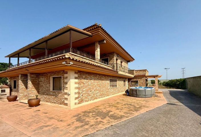 Image No.3-5 Bed Villa for sale