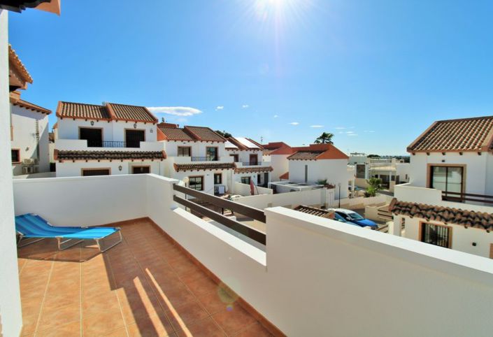 Image No.25-3 Bed Villa for sale