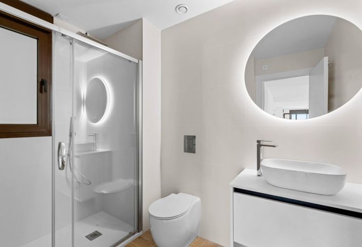 Image No.11-2 Bed Apartment for sale