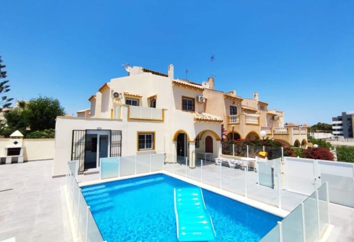 Image No.1-2 Bed Townhouse for sale