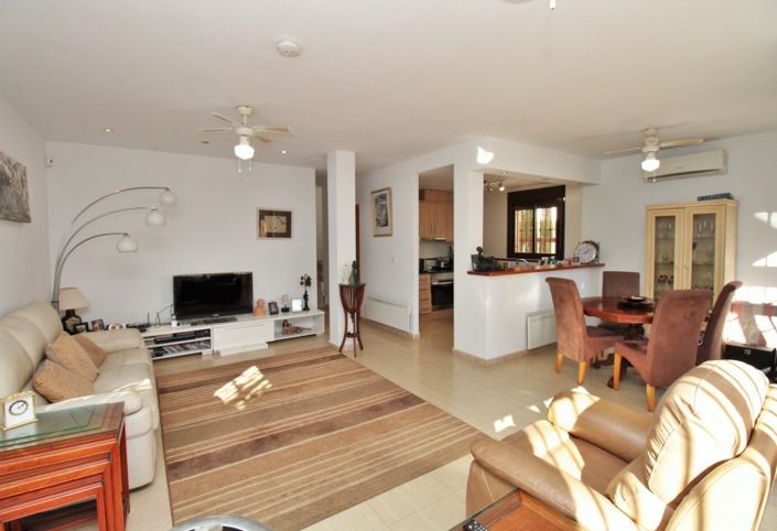 Image No.5-2 Bed Villa for sale