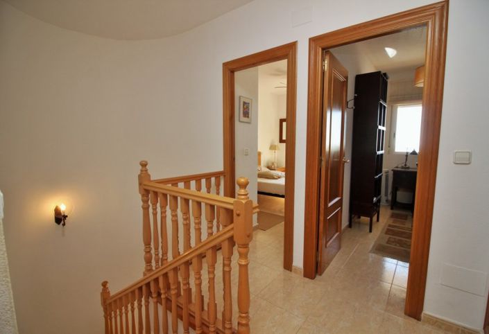 Image No.19-3 Bed Apartment for sale