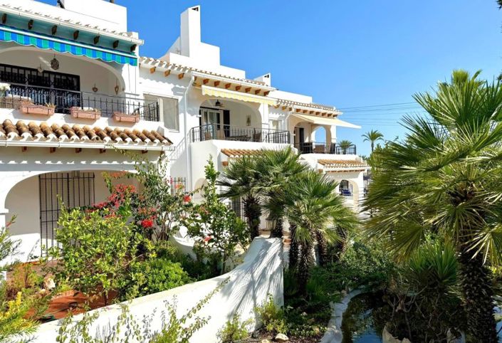 Image No.1-3 Bed Townhouse for sale