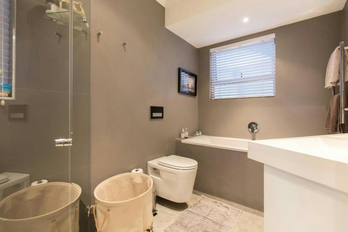 Image No.12-2 Bed Penthouse for sale