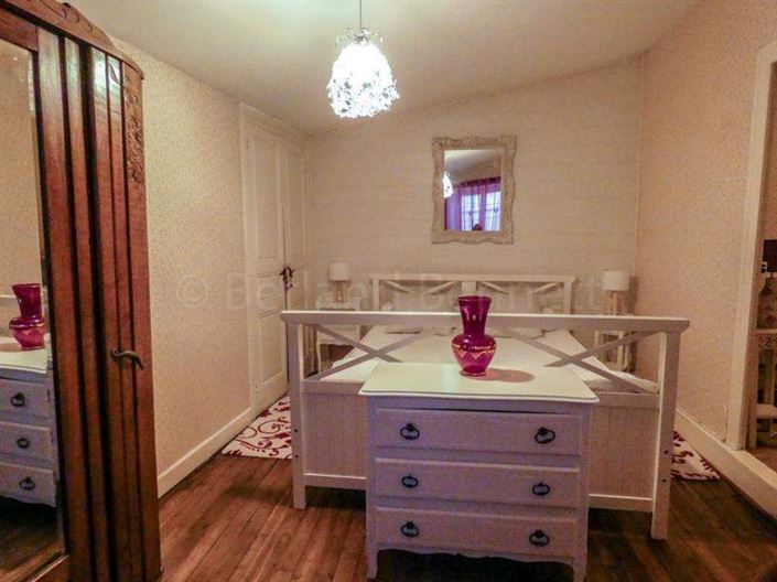 Image No.9-3 Bed House for sale