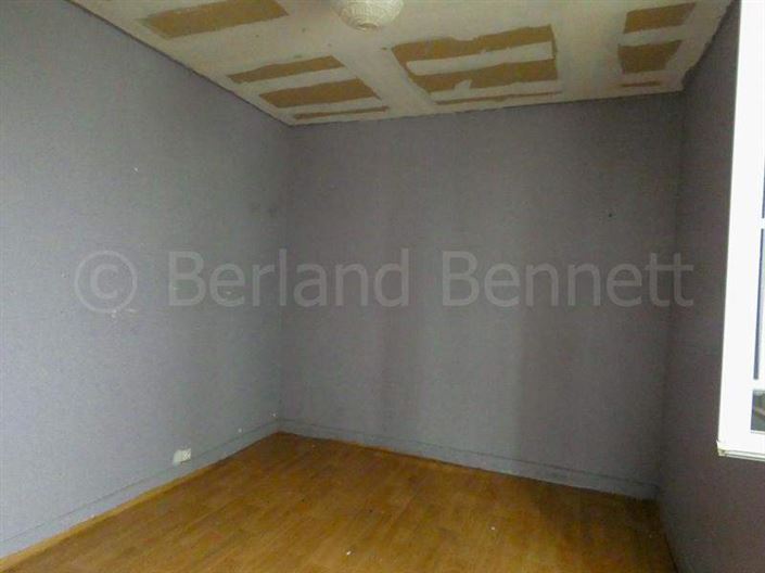 Image No.11-8 Bed House for sale