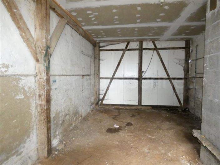 Image No.15-8 Bed House for sale