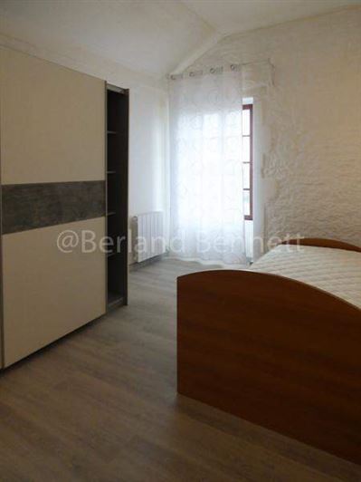 Image No.10-2 Bed House for sale