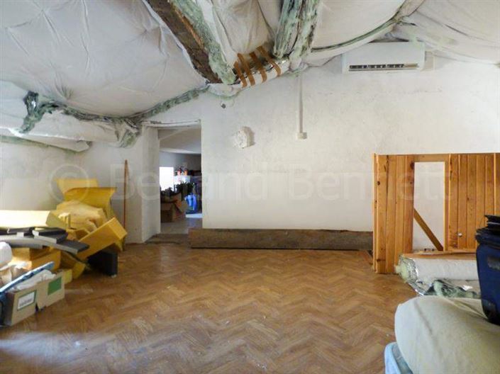 Image No.12-1 Bed House for sale