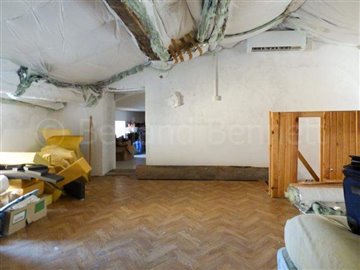 0b5fa2d2-f2fd-c8e9-c539-c5d10fda82c0