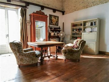 55cfaf96-99bd-36c7-d6b8-0e6c0ce9fa69