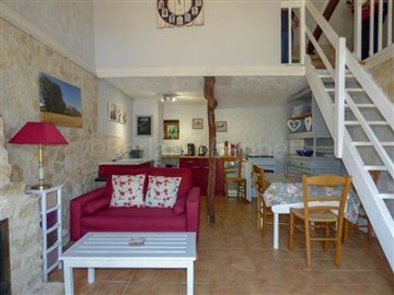 3878880b-1314-510b-98f1-8d20941a7695