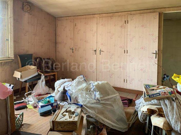 Image No.6-1 Bed House for sale