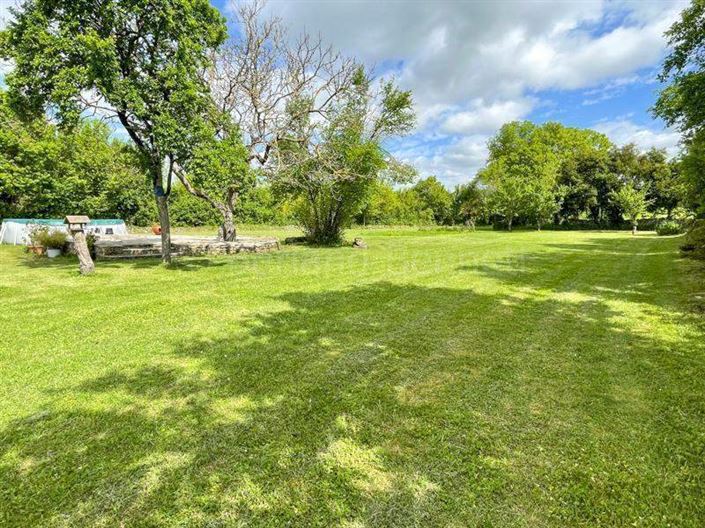 Image No.24-3 Bed House for sale