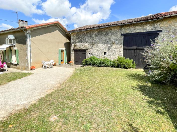 Image No.22-3 Bed House for sale