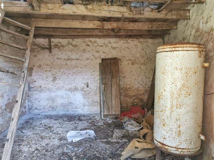 Image No.13-House for sale