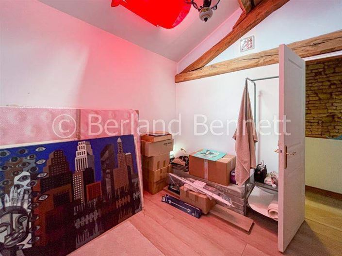 Image No.11-5 Bed House for sale