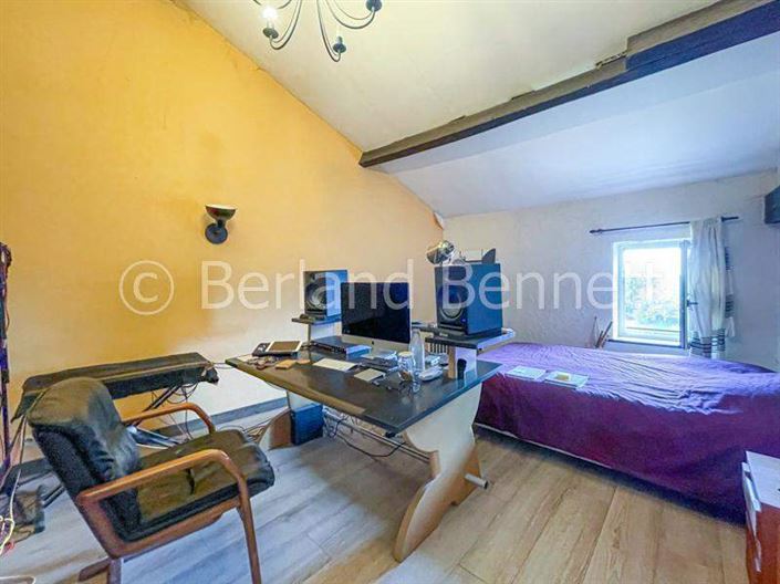 Image No.15-5 Bed House for sale