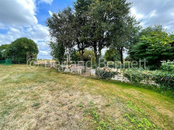 Image No.18-5 Bed House for sale