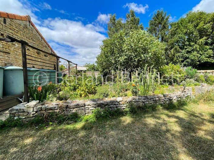 Image No.20-5 Bed House for sale