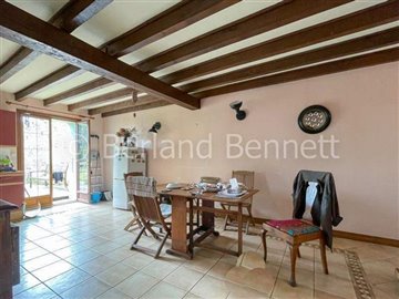 a84e2b8b-fe90-5a7a-552e-8df3639276b0