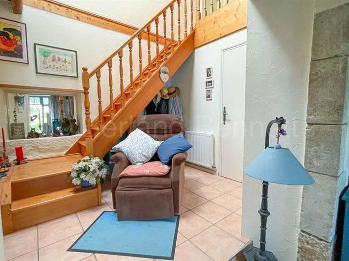 Image No.9-3 Bed House for sale