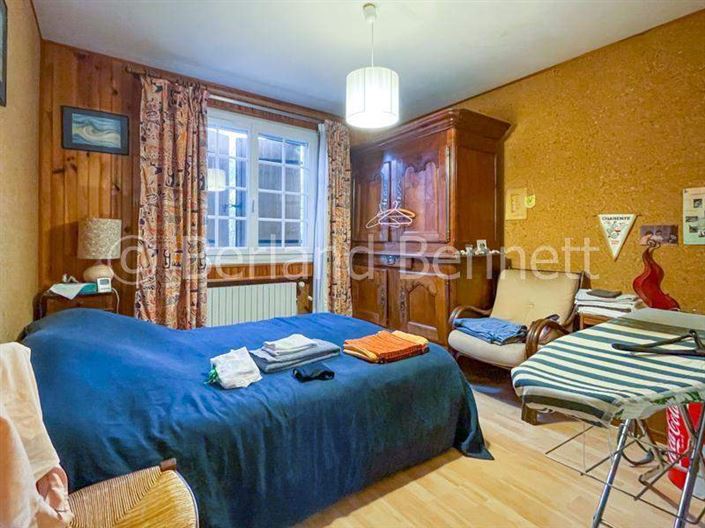 Image No.12-4 Bed House for sale