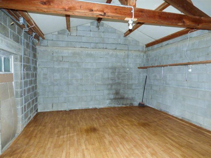 Image No.12-1 Bed House for sale