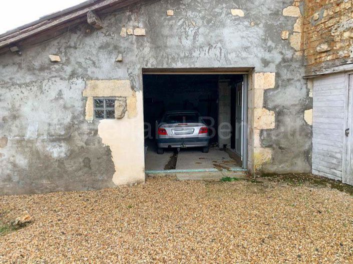 Image No.15-3 Bed House for sale