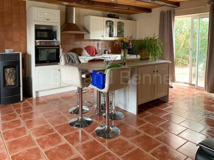 Image No.6-3 Bed House for sale