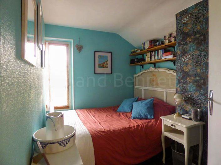 Image No.15-2 Bed House for sale