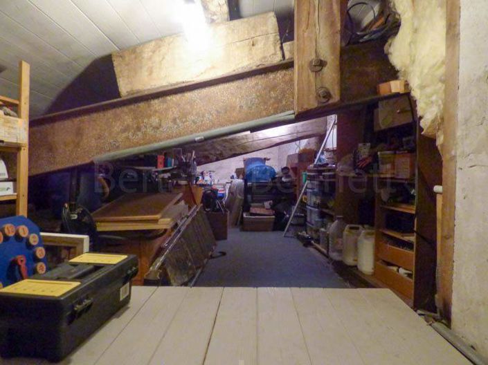 Image No.18-2 Bed House for sale