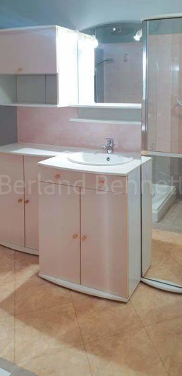 Image No.6-8 Bed House for sale