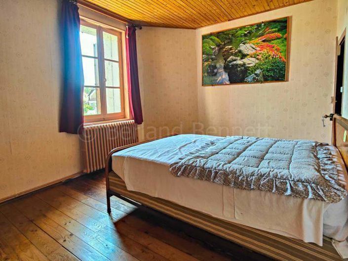 Image No.12-5 Bed House for sale