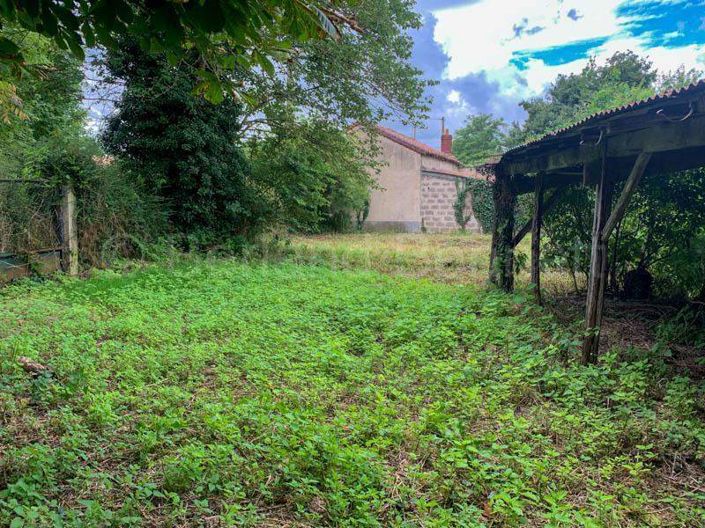 Image No.10-2 Bed House for sale