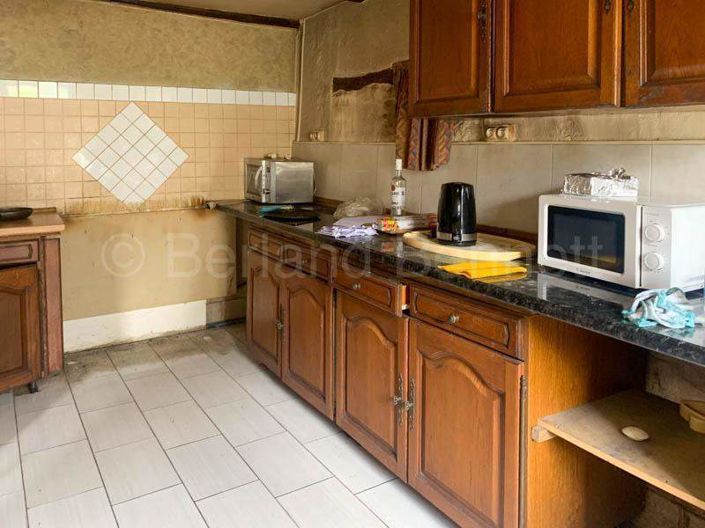 Image No.6-2 Bed House for sale