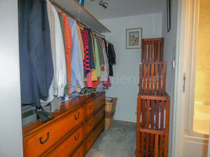 Image No.17-4 Bed House for sale