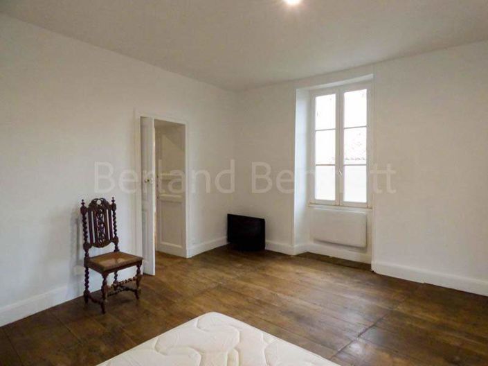 Image No.9-3 Bed House for sale