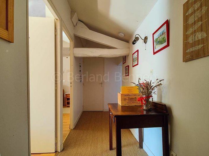 Image No.23-7 Bed House for sale