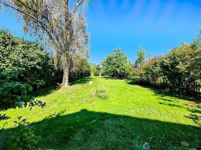 Image No.32-7 Bed House for sale