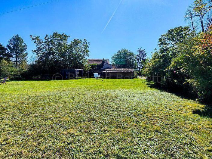 Image No.36-7 Bed House for sale