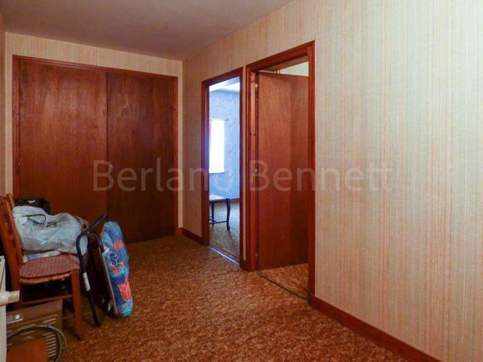 Image No.10-4 Bed House for sale