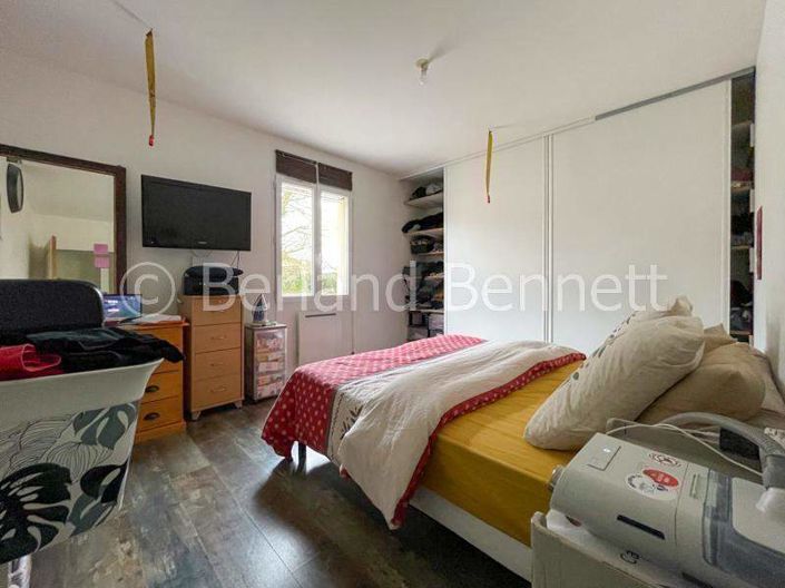 Image No.8-4 Bed House for sale