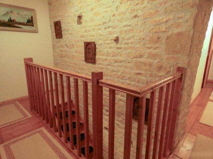 Image No.6-3 Bed House for sale