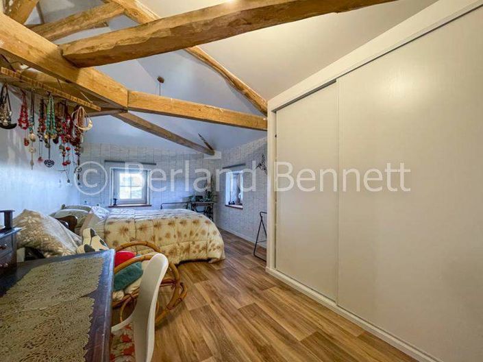 Image No.8-3 Bed House for sale