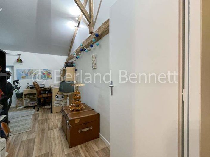 Image No.9-3 Bed House for sale