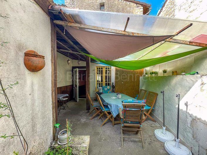 Image No.20-2 Bed House for sale