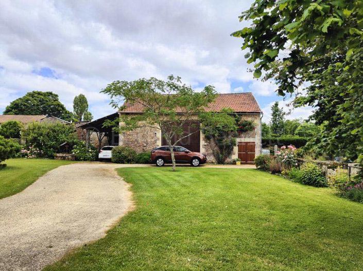 Image No.20-4 Bed House for sale